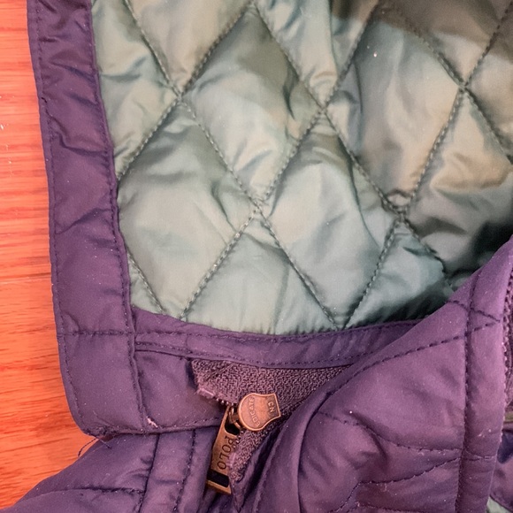 Ralph Lauren Quilted Jacket with Detachable Hood - Picture 4 of 5